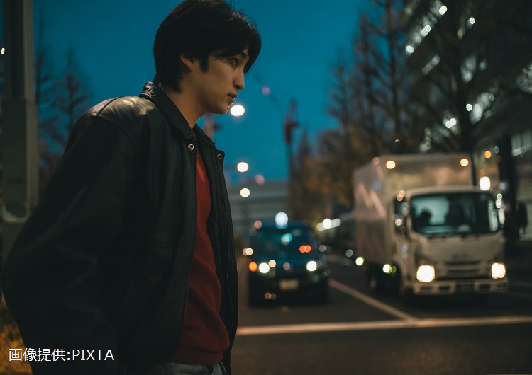 ◎歩く男性